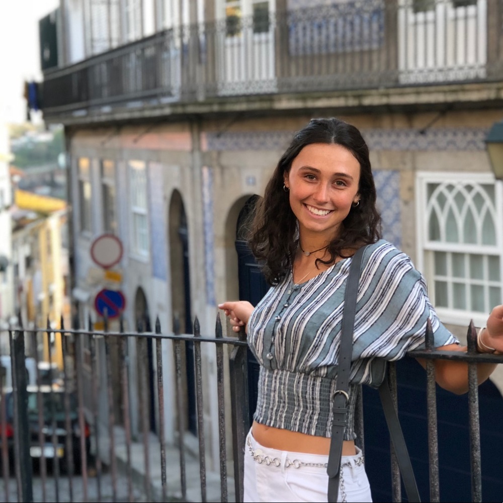 Meet your Posher, Melaina